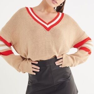 URBAN OUTFITTERS V NECK VARSITY SWEATER SIZE LARGE